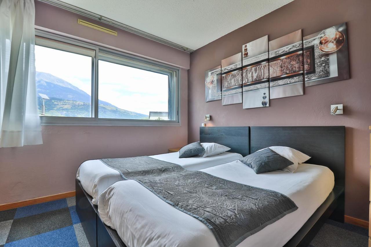 Hotel Les Flots Bleus Савин Экстерьер фото